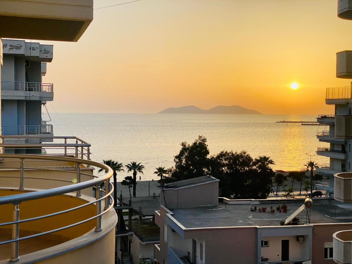 Da Vinci Apartment Vlorë エクステリア 写真