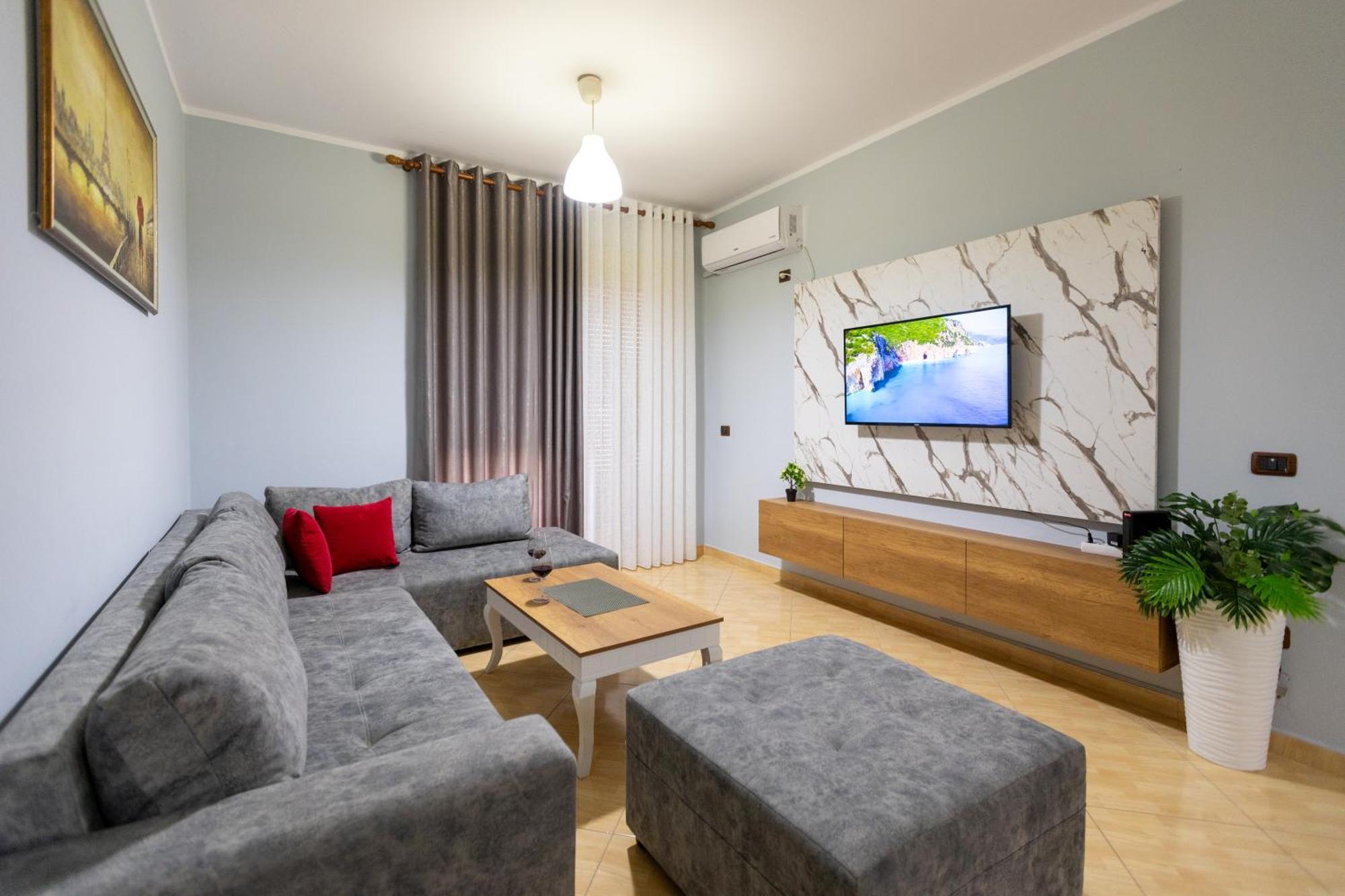 Da Vinci Apartment Vlorë エクステリア 写真